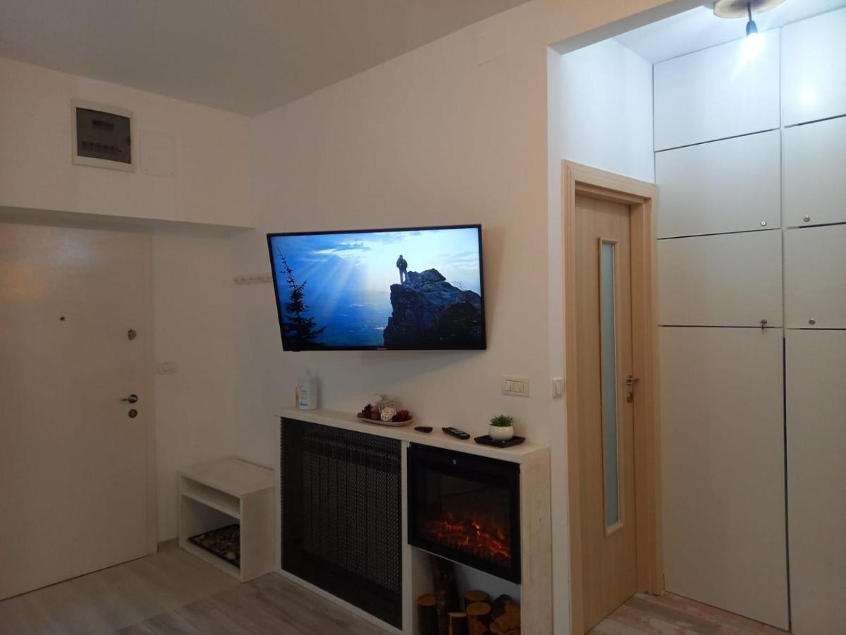 Belleview Garden Studio Apartment Sinaia Exterior foto